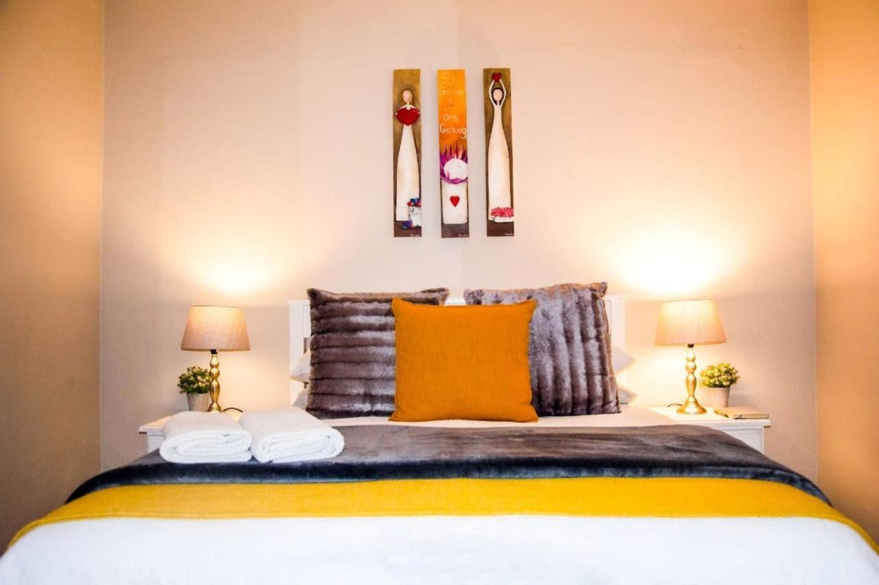 Grace'S Place Beaufort West Esterno foto
