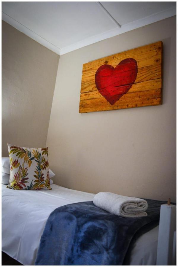 Grace'S Place Beaufort West Esterno foto
