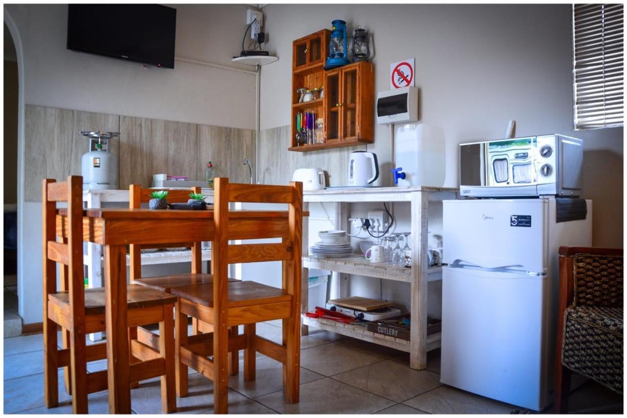 Grace'S Place Beaufort West Esterno foto
